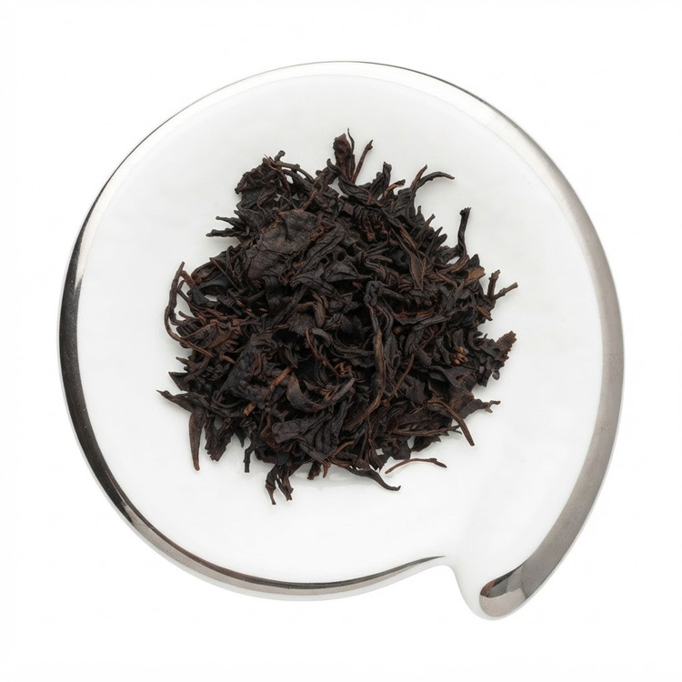 چای لاهیجان سیاه، پرفروشترین چای ایرانی با عطر بینظیر و طعمی متعادل، مناسب برای پذیرایی از مهمانان و مجالس